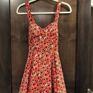 Floral and form fitting dress